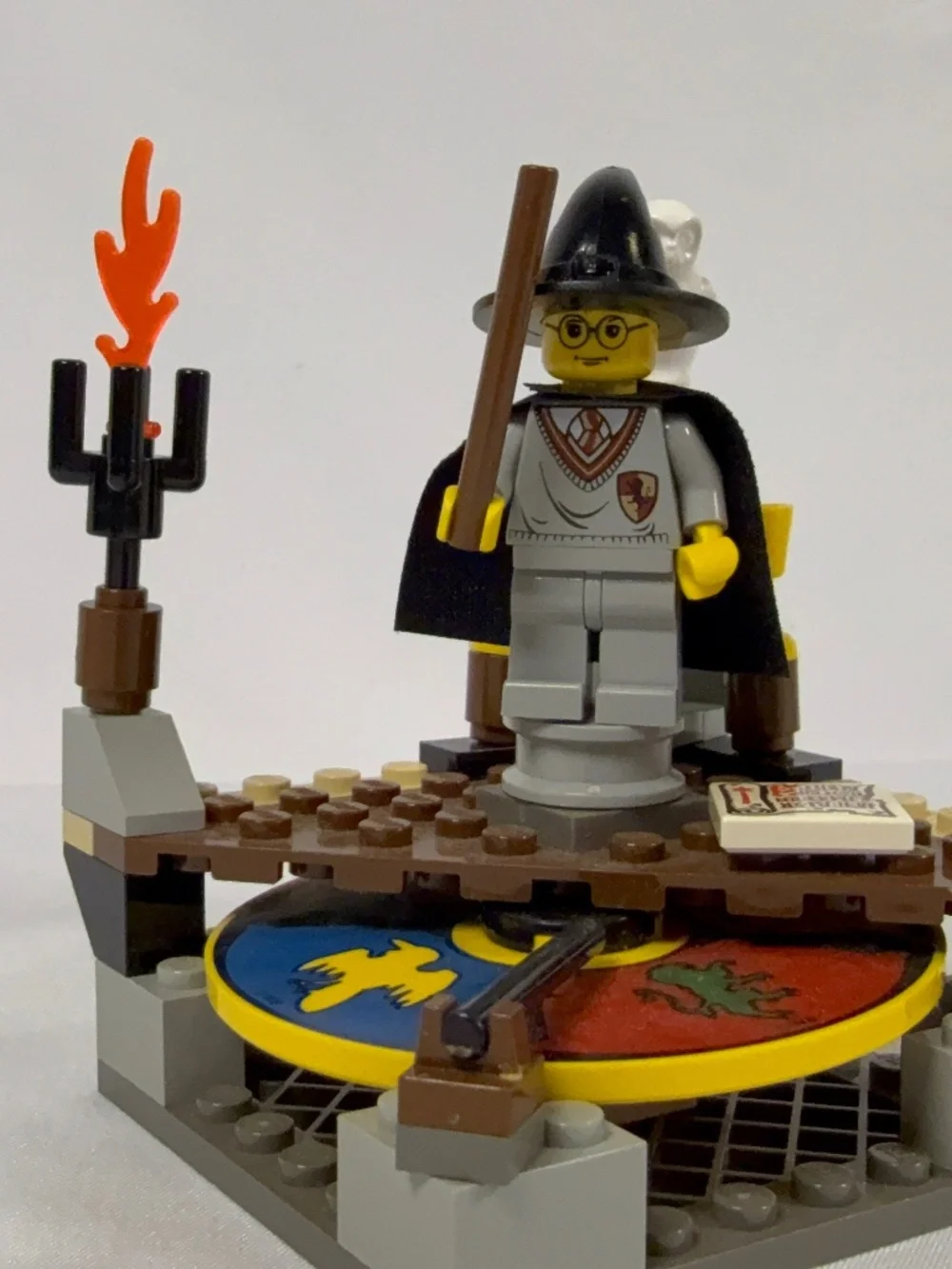 Vintage LEGO Harry Potter 4701 Sorting Hat Complete 2001 Set